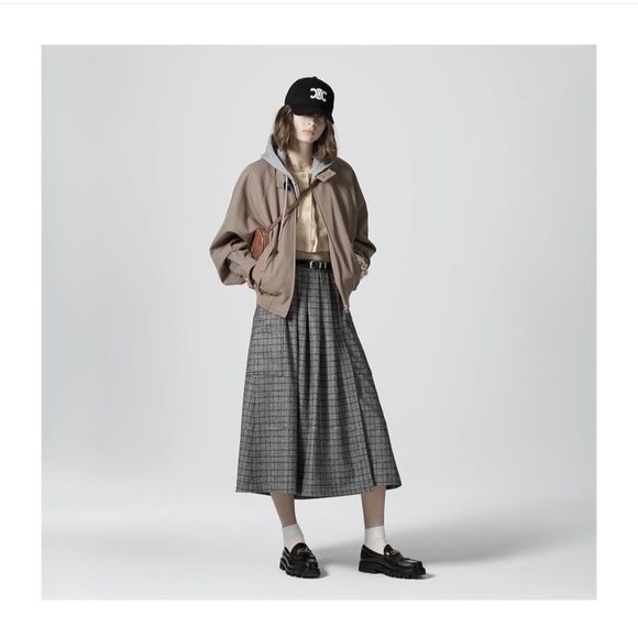 Celine cap - Picture 2 of 7